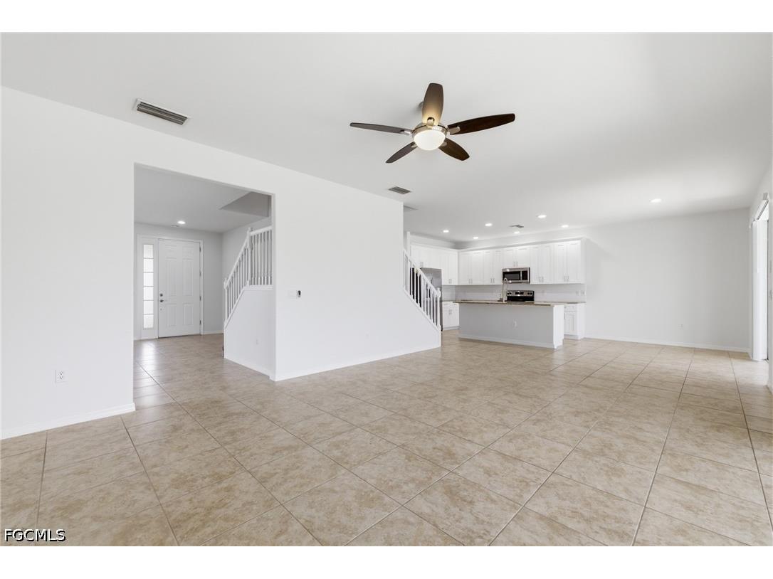 2639 Bellingham Court Cape Coral FL 33991 2026024573 image8