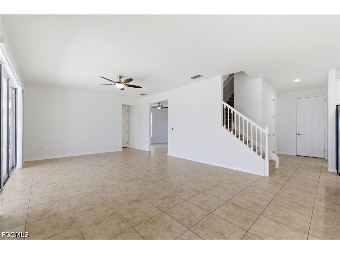 2639 Bellingham Court Cape Coral FL 33991 2026024573 image9