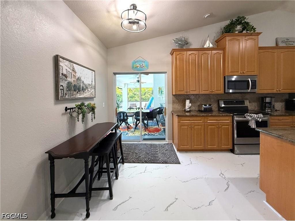 2639 SW 5th Street Cape Coral FL 33991 2026022503 image10
