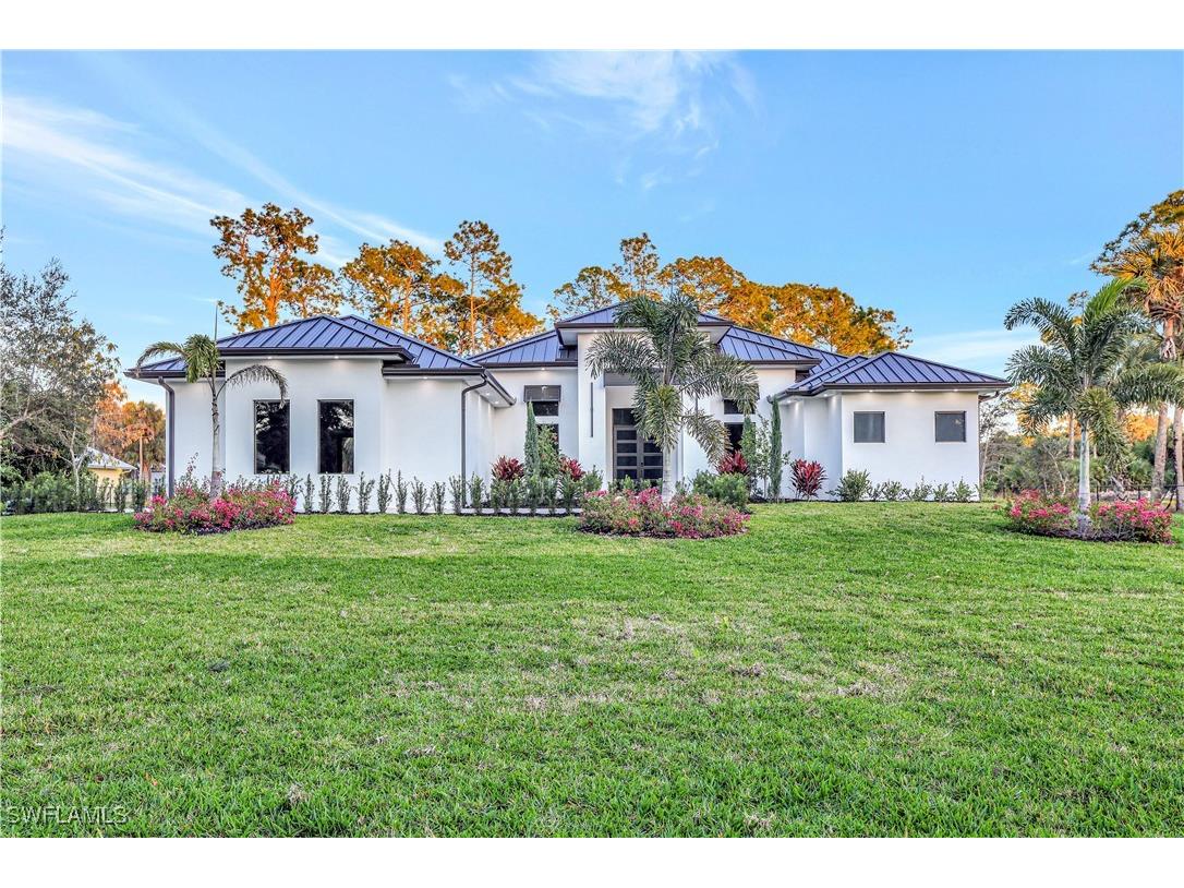 264 13th Street NW Naples FL 34120 225077926 image3