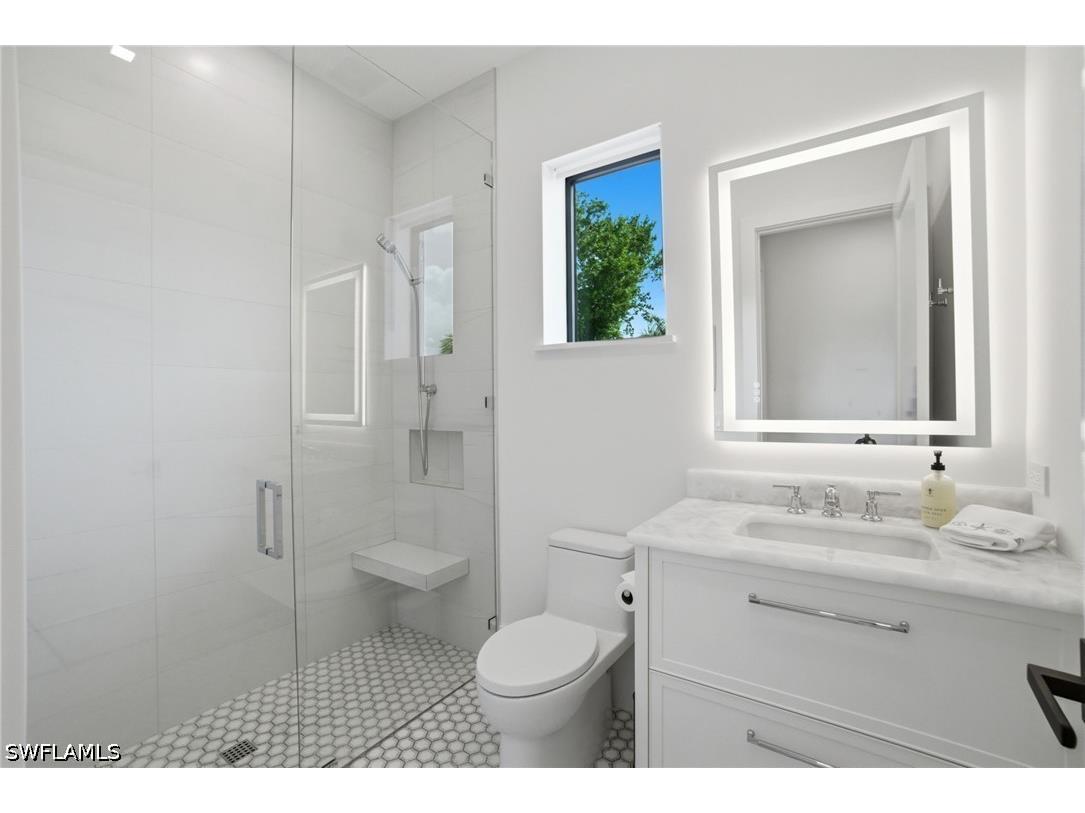 264 8th Avenue S Naples FL 34102 226013404 image21