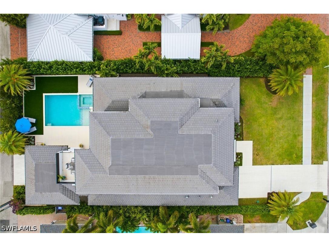 264 8th Avenue S Naples FL 34102 226013404 image38