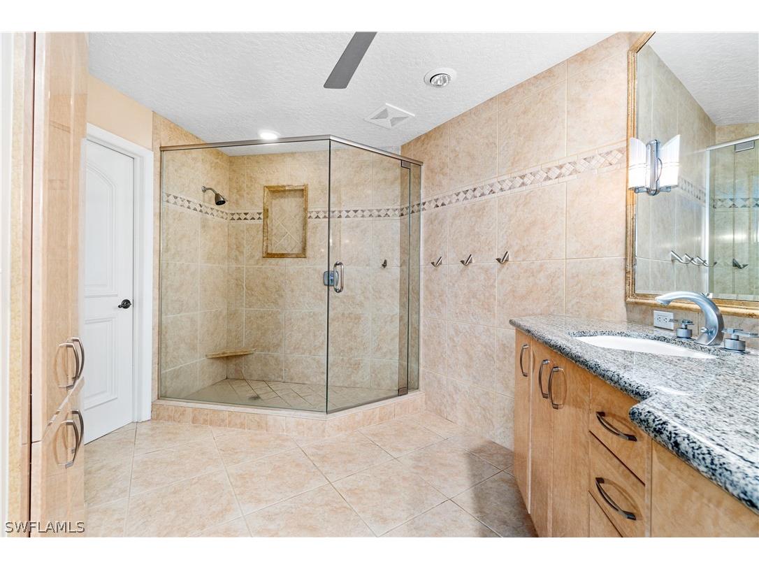 264 Barefoot Beach Boulevard #402 Bonita Springs FL 34134 226012347 image21