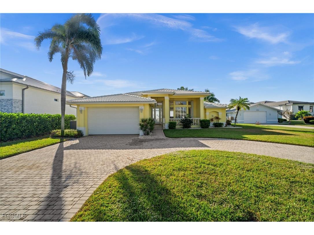 264 Bayshore Drive Cape Coral FL 33904 2025023898 image11
