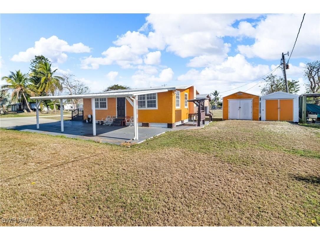 264 Mamie Street Chokoloskee FL 34138 225038576 image1
