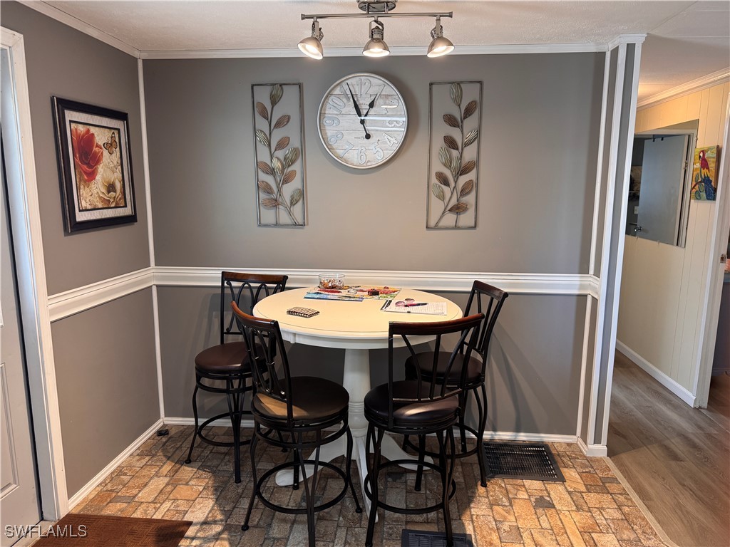 264 Shoreland Drive Fort Myers FL 33905 224097856 image7