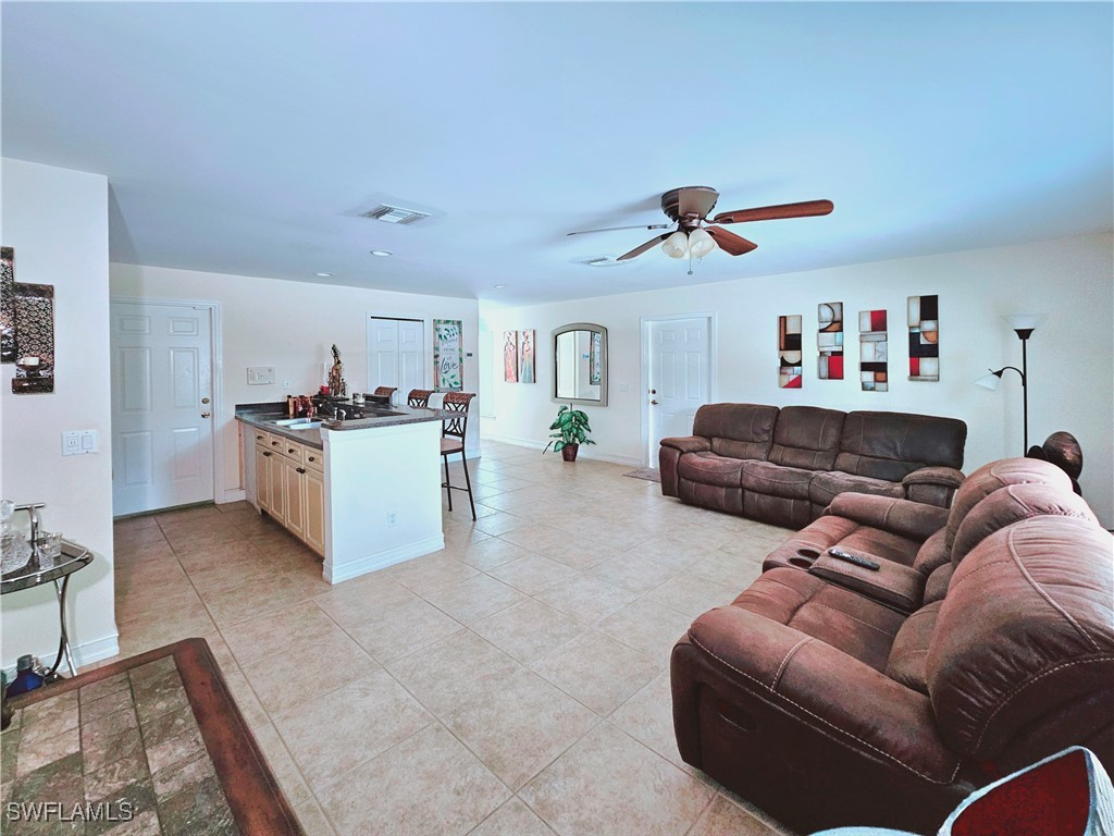 2640 4th Avenue NE Naples FL 34120 225055923 image14