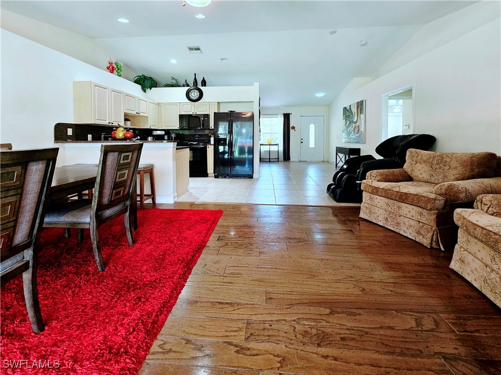 2640 4th Avenue NE Naples FL 34120 225055923 image6