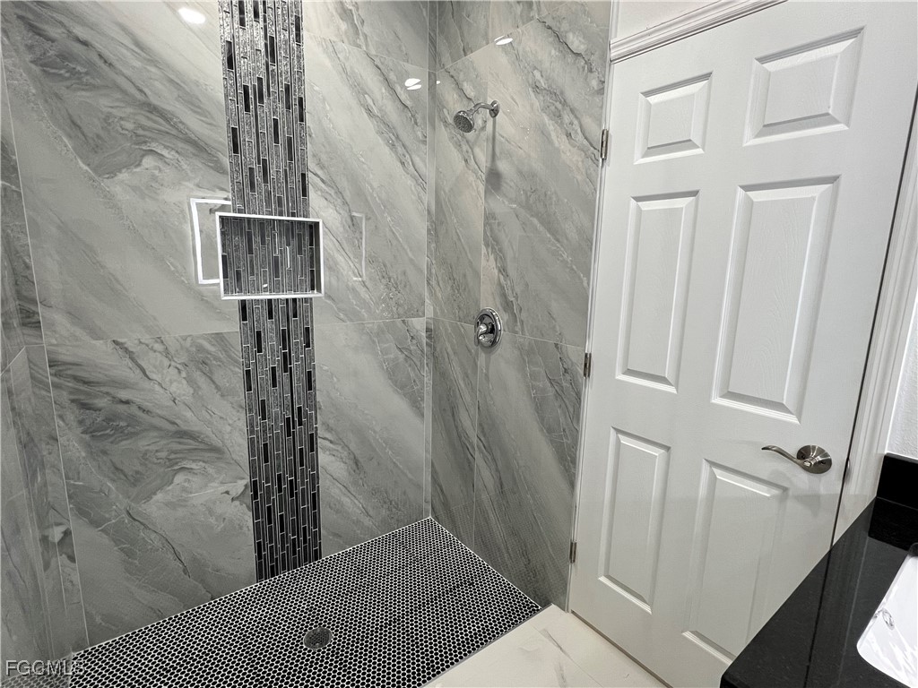 2641/2643 Sunniland Boulevard Lehigh Acres FL 33971 2025010183 image11