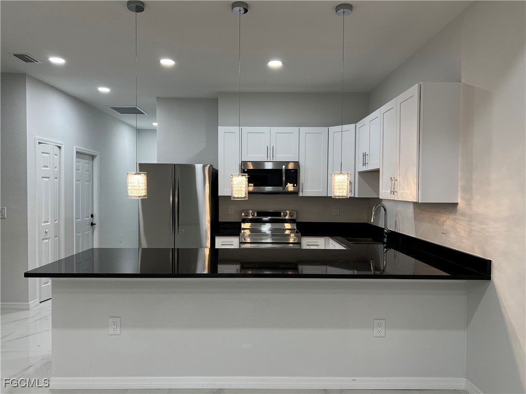 2641/2643 Sunniland Boulevard Lehigh Acres FL 33971 2025010183 image2