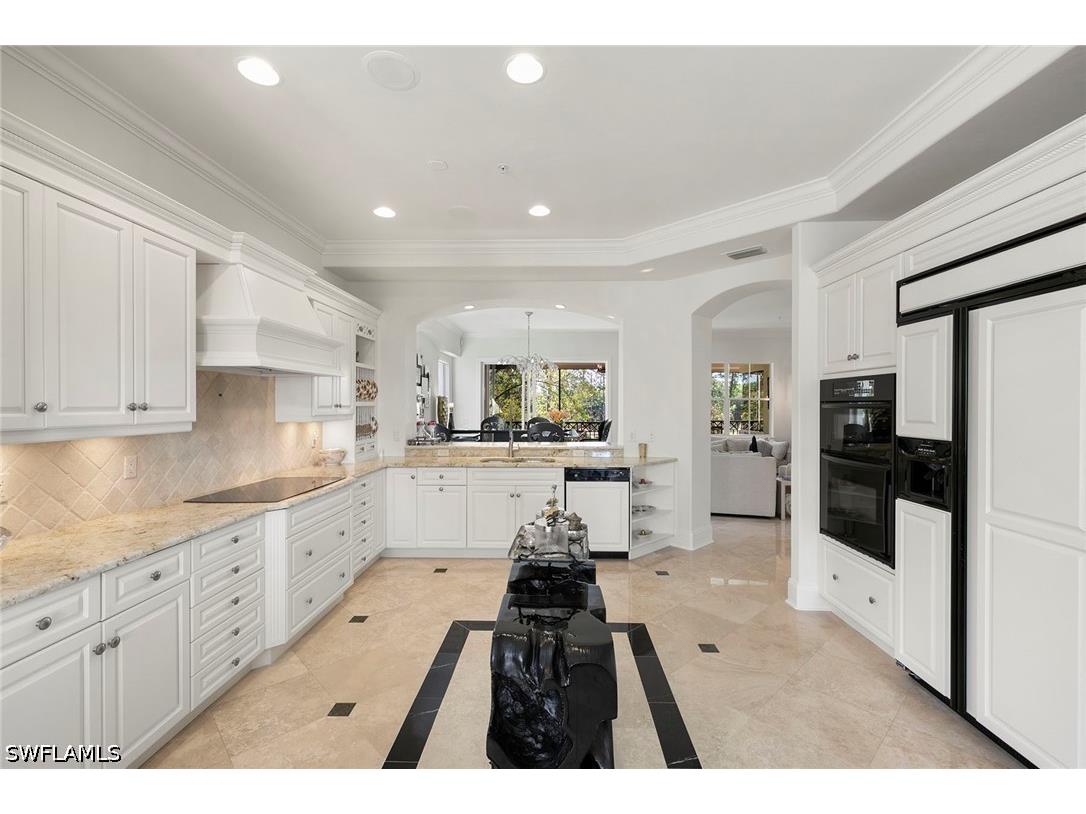 2642 Bolero Drive #5-2 Naples FL 34109 226012862 image9