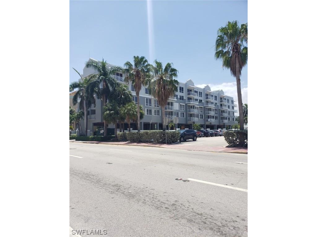 2642 Collins Avenue #412 Miami FL 33140 223033176 image1