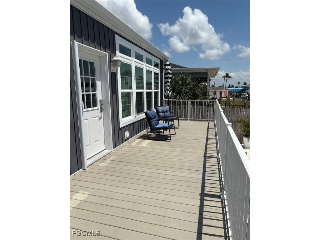 2642 York Road Saint James City FL 33956 2025006913 image13