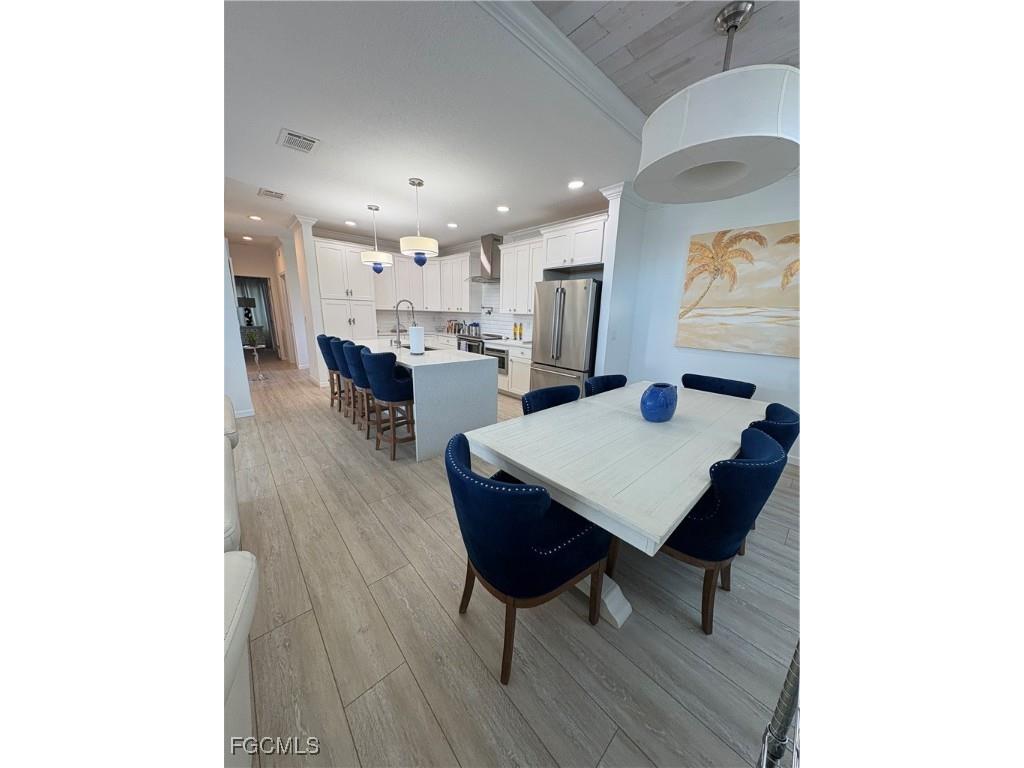 2642 York Road Saint James City FL 33956 2025006913 image4