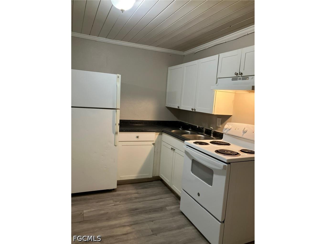 2643-2651 Lafayette Street #2651 Fort Myers FL 33916 2026029077 image4
