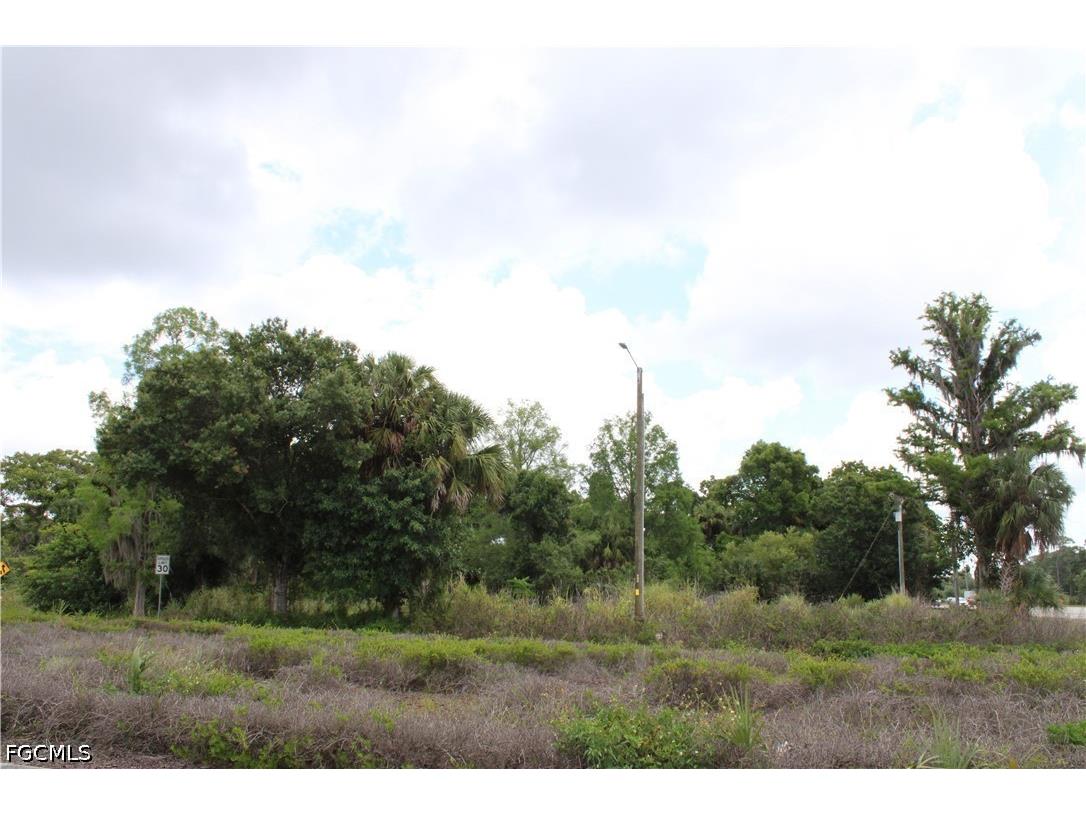 2643 Pine Island Road NE Cape Coral FL 33909 2026022006 image10