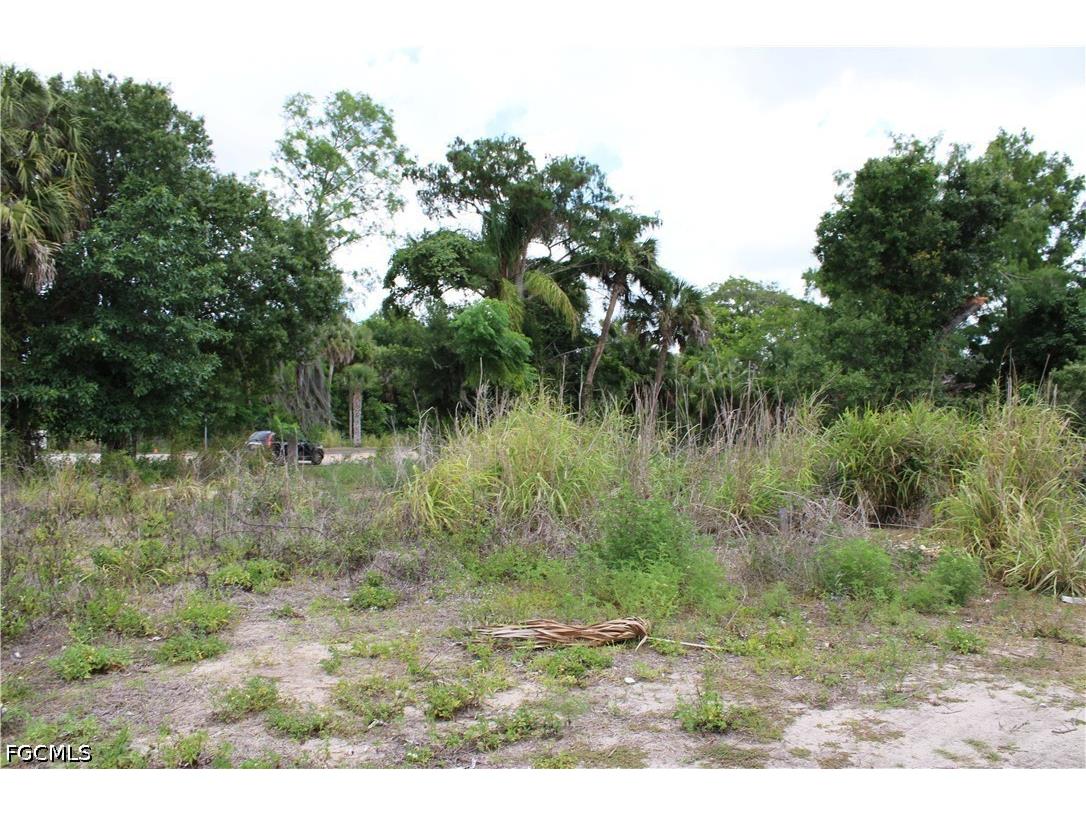 2643 Pine Island Road NE Cape Coral FL 33909 2026022006 image12