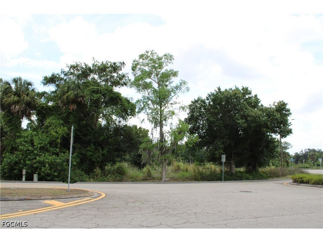 2643 Pine Island Road NE Cape Coral FL 33909 2026022006 image7
