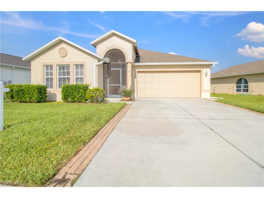 2643 Suncoast Lakes Boulevard Port Charlotte FL 33980 223032092 image1