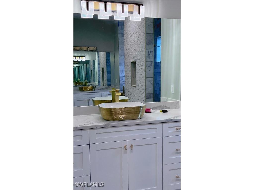 2644 37th Avenue NE Naples FL 34120 226002984 image25