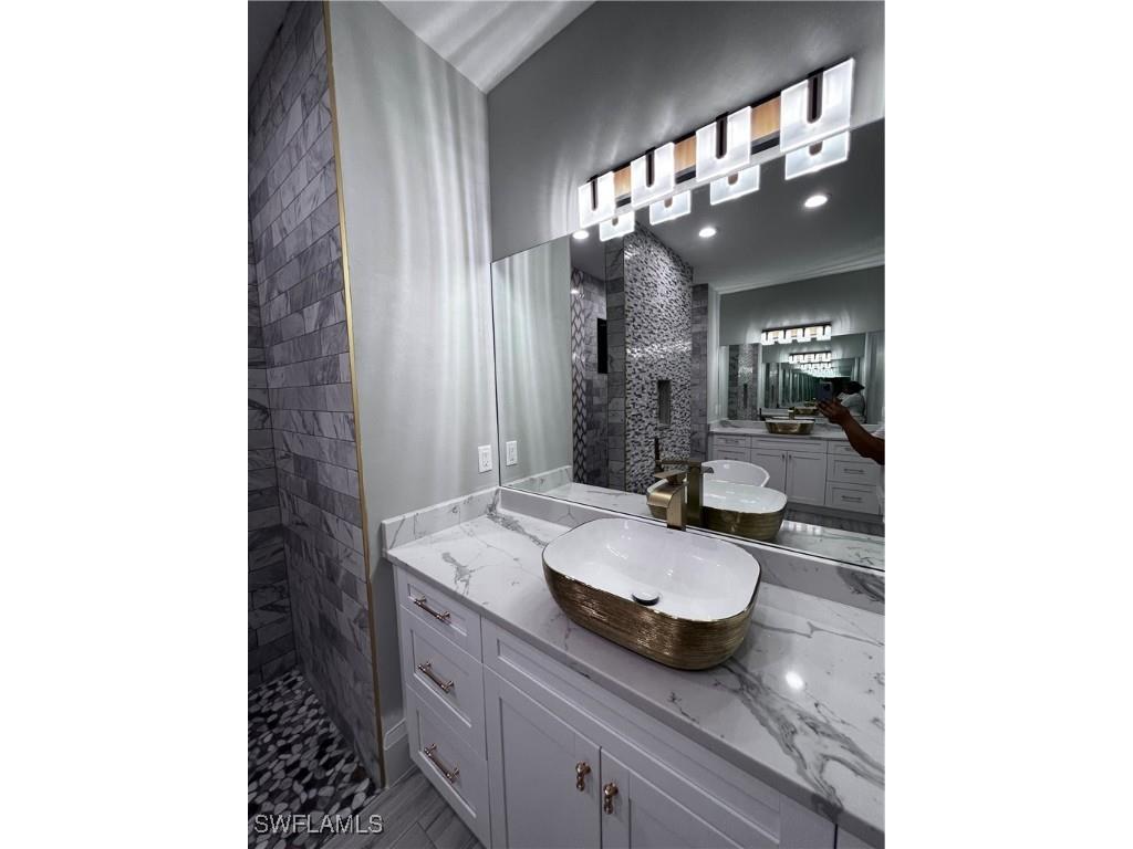 2644 37th Avenue NE Naples FL 34120 226002984 image36