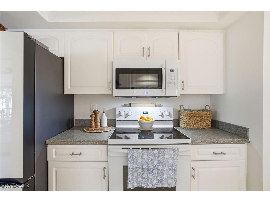 2644 River Reach Drive Naples FL 34104 226002691 image18