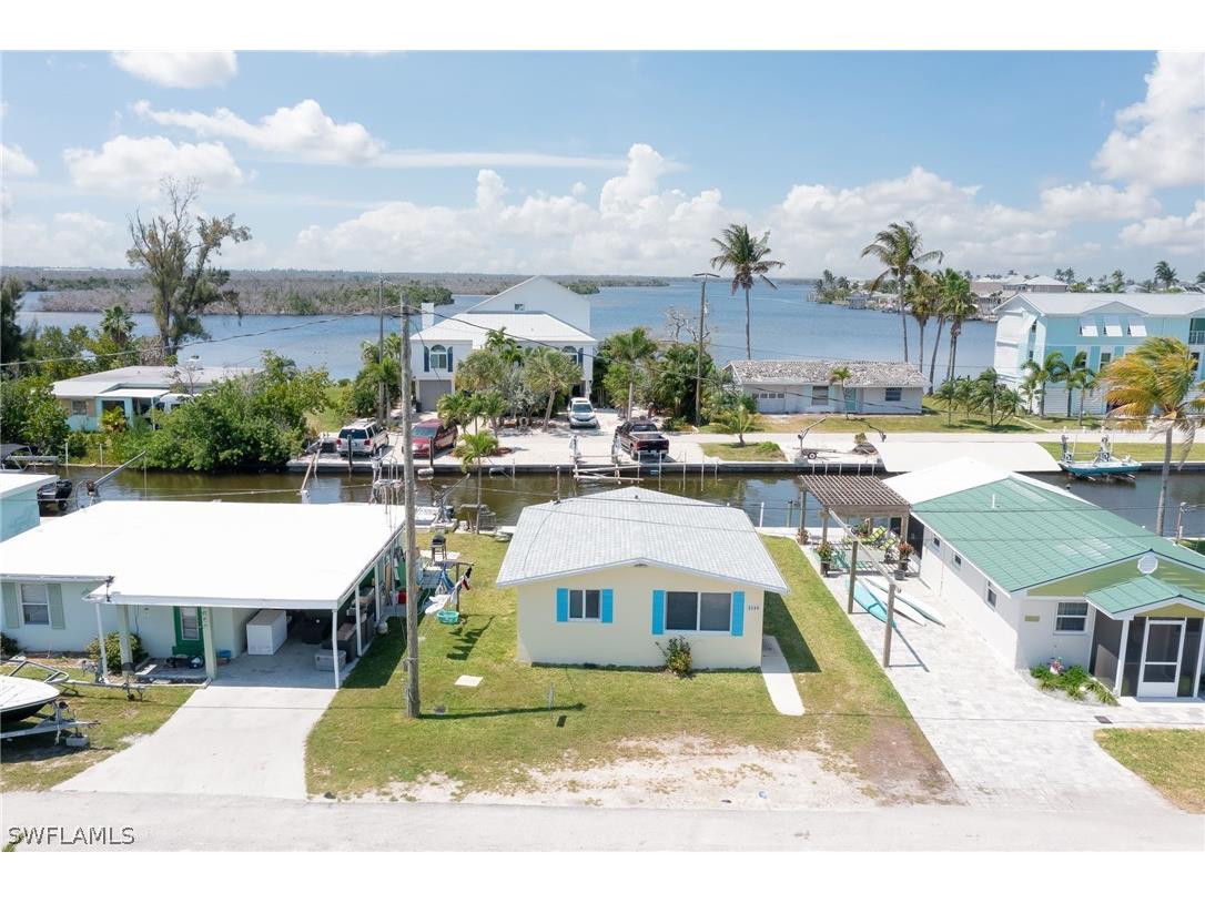 2644 W Point Lane Matlacha FL 33993 224029173 image1