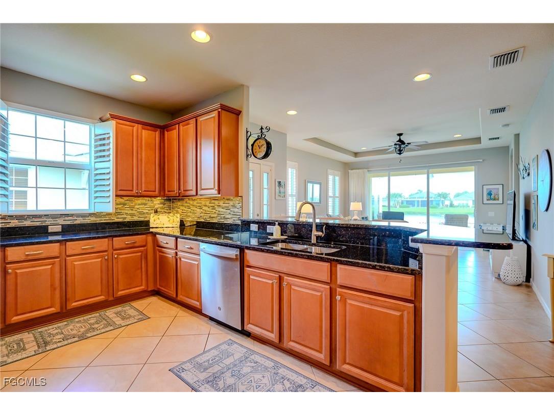 2645 Anguilla Drive Cape Coral FL 33991 2026000932 image4
