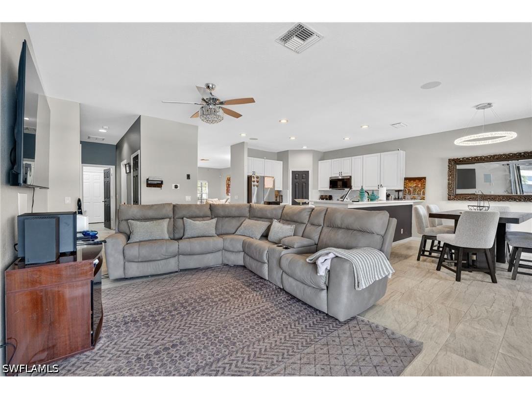 2645 Fishtail Palm Court Naples FL 34120 226015861 image12