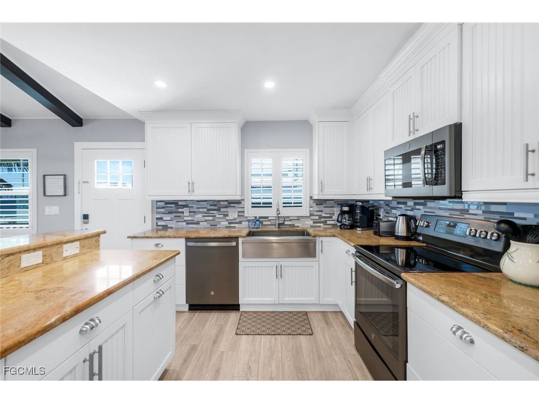 26460 Hickory Boulevard Bonita Springs FL 34134 2025012272 image14