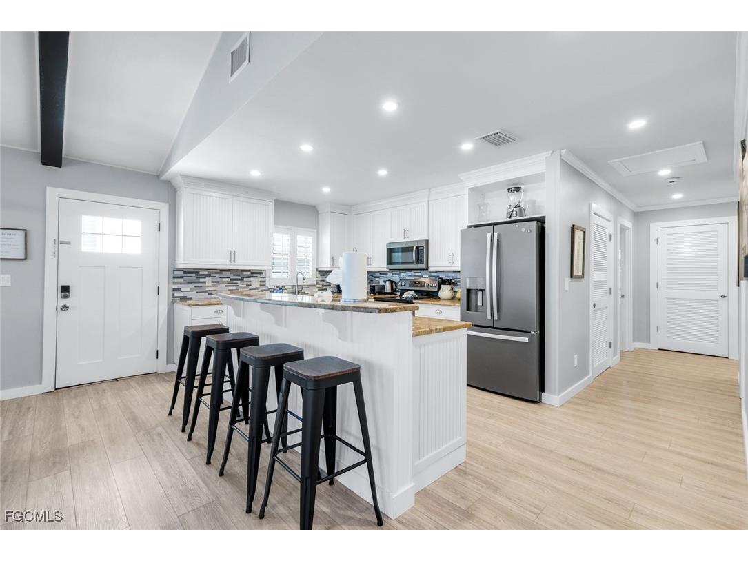 26460 Hickory Boulevard Bonita Springs FL 34134 2025012272 image16