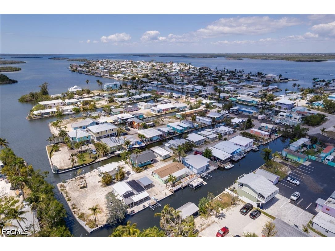 2647 Pine Street Matlacha FL 33993 2026016983 image40