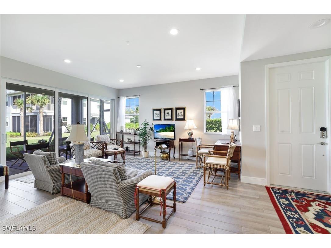2647 Seychelles Circle #2204 Naples FL 34112 225025040 image1