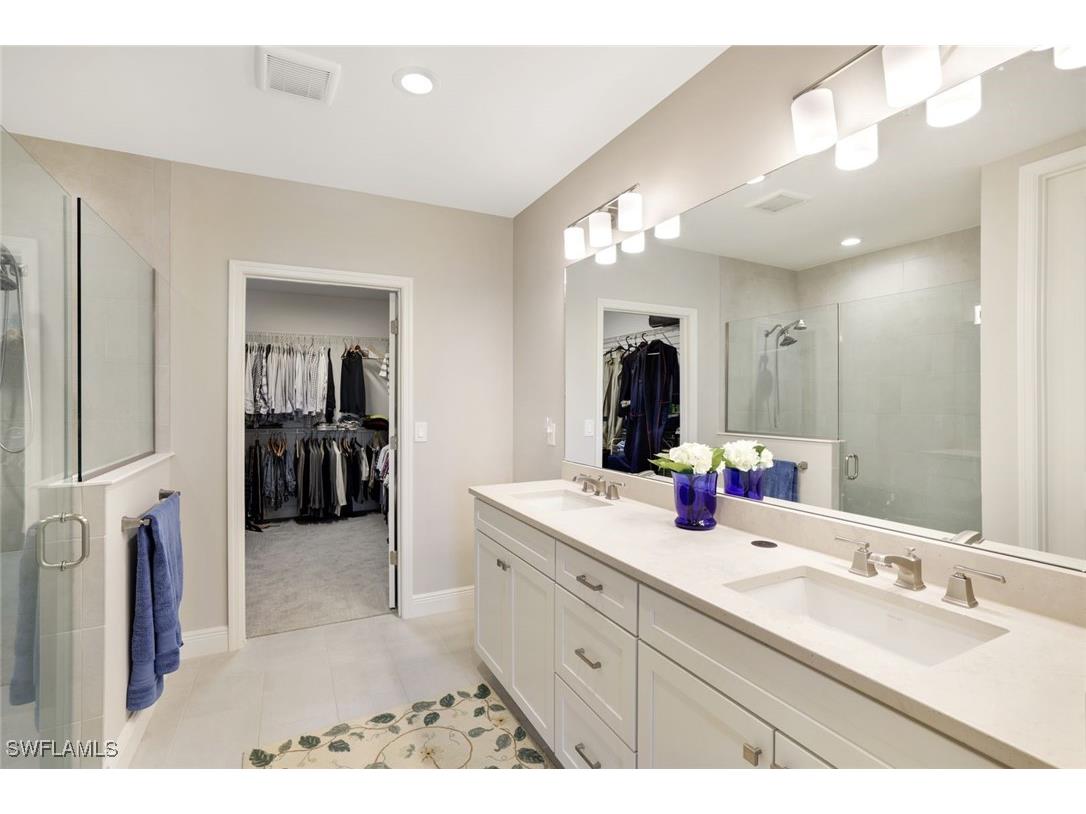 2647 Seychelles Circle #2204 Naples FL 34112 225025040 image13