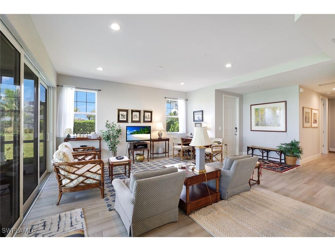 2647 Seychelles Circle #2204 Naples FL 34112 225025040 image2