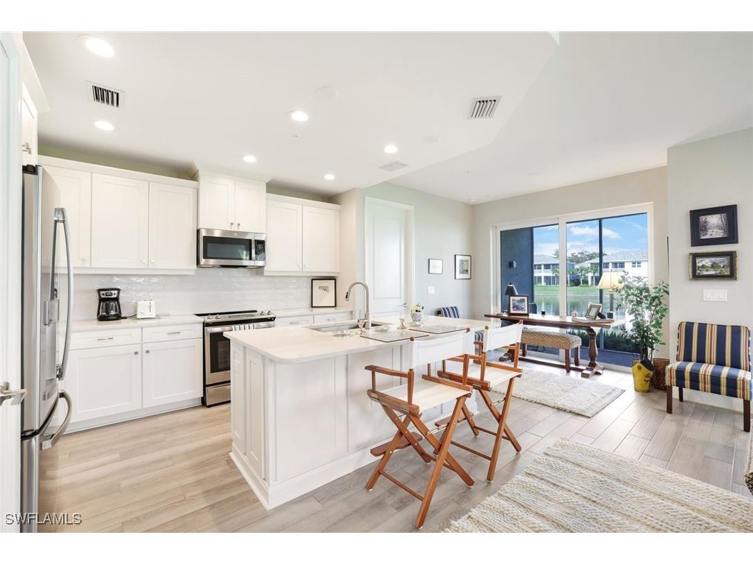2647 Seychelles Circle #2204 Naples FL 34112 225025040 image7