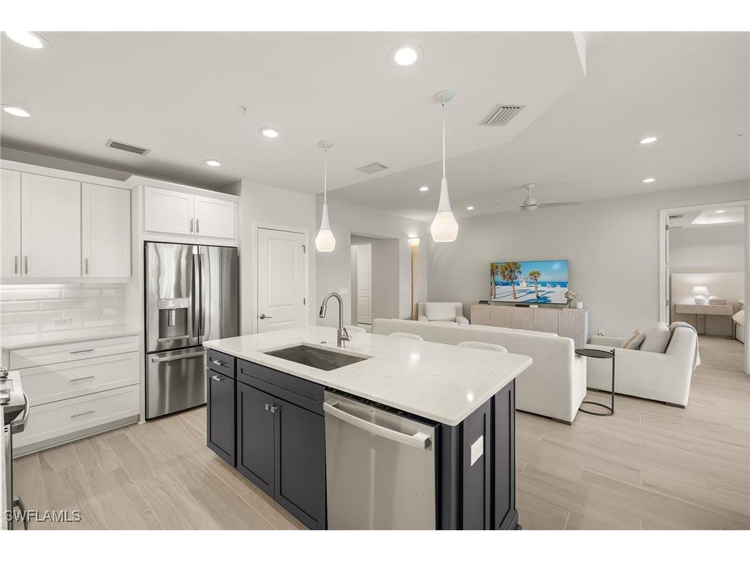 2647 Seychelles Circle #2203 Naples FL 34112 225047063 image12