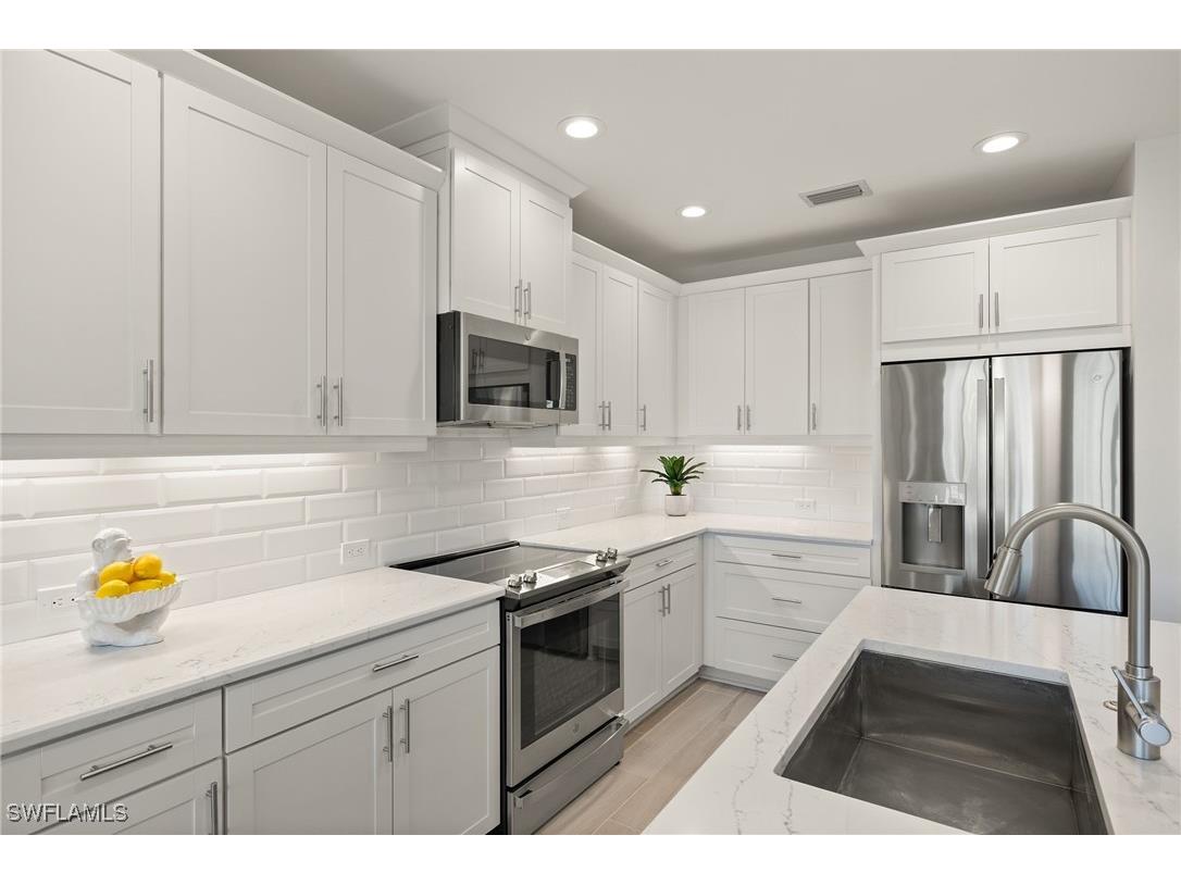 2647 Seychelles Circle #2203 Naples FL 34112 225047063 image15