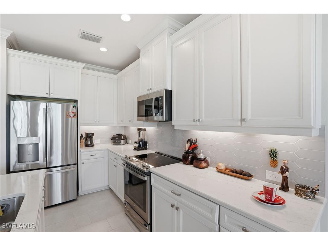 2647 Seychelles Circle #2206 Naples FL 34112 225084206 image8