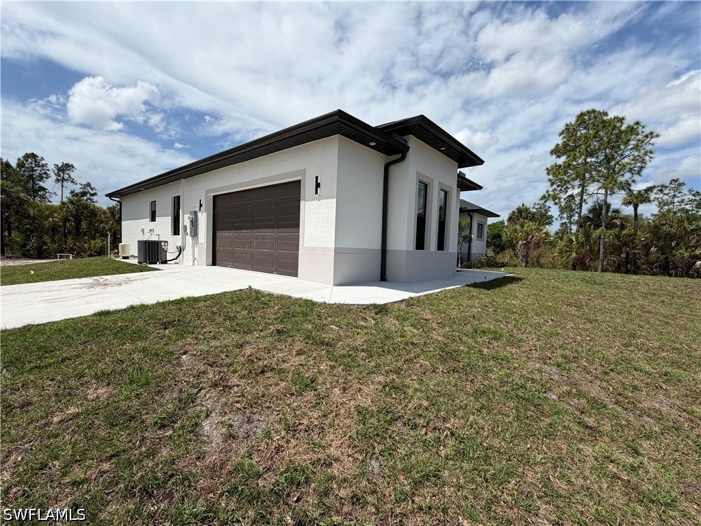 2648 24th Avenue SE Naples FL 34117 226015448 image4
