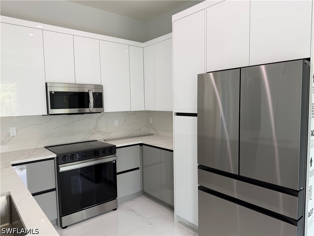 2648 24th Avenue SE Naples FL 34117 226015448 image9