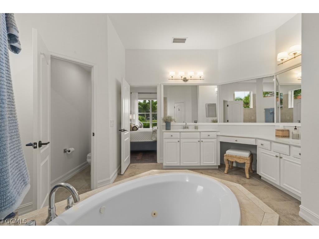 2648 Fairmont Isle Circle Cape Coral FL 33991 2026007671 image25