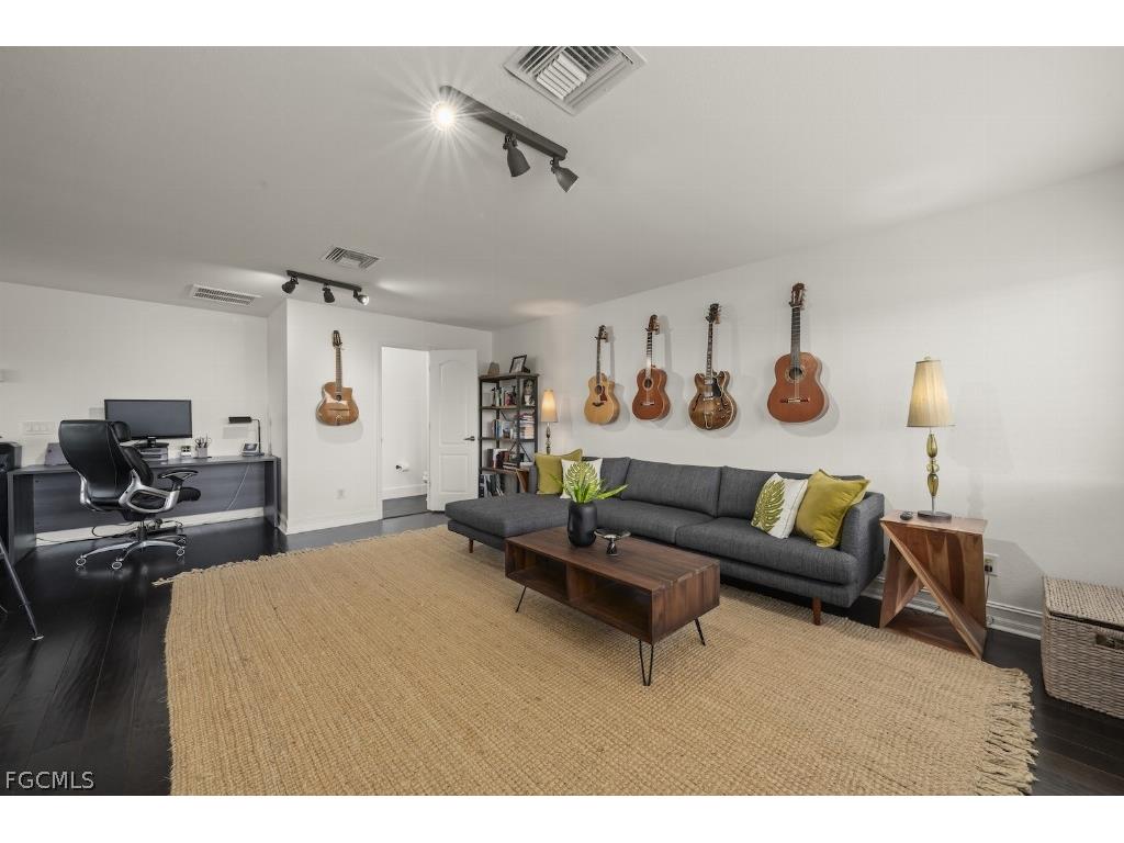 2648 Fairmont Isle Circle Cape Coral FL 33991 2026007671 image39