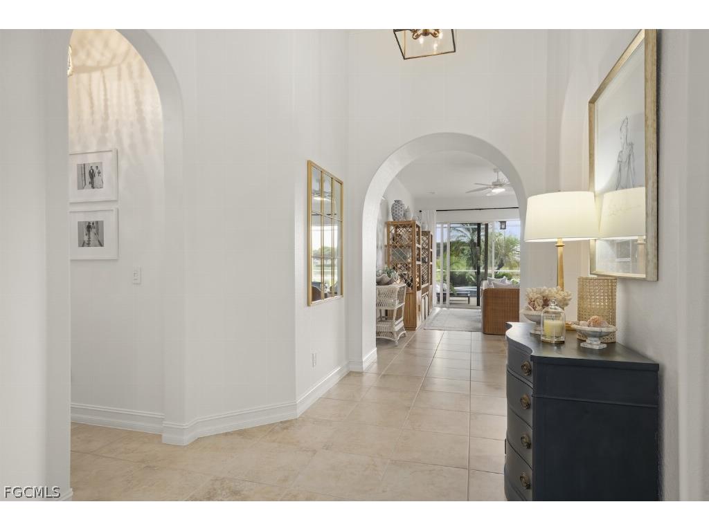 2648 Fairmont Isle Circle Cape Coral FL 33991 2026007671 image4