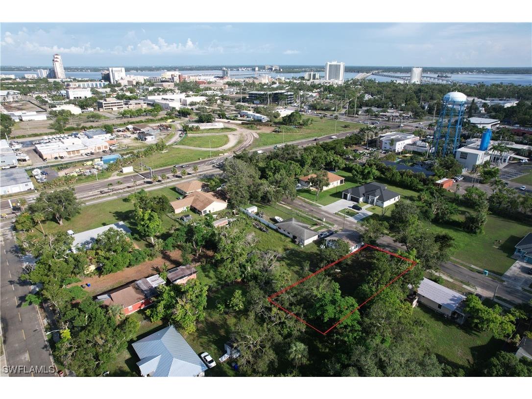 2648 Larmie Street Fort Myers FL 33916 224015403 image1
