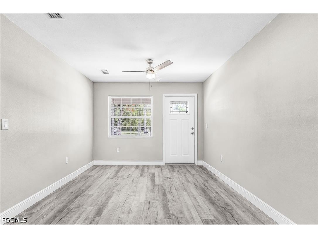 2648 Michigan Avenue Fort Myers FL 33916 2026022326 image7