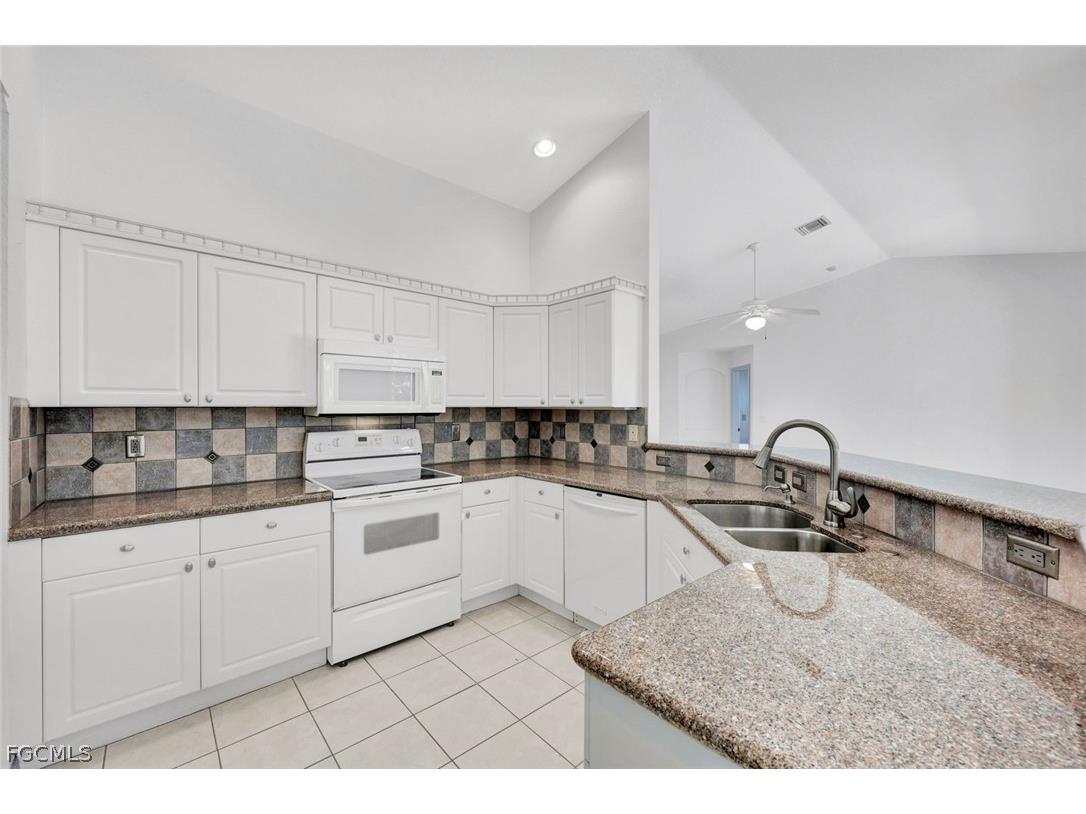 2648 SW 31st Lane Cape Coral FL 33914 2026007166 image5