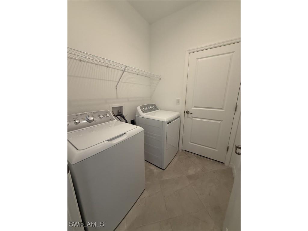 2648 Vine Avenue Naples FL 34120 225080031 image15