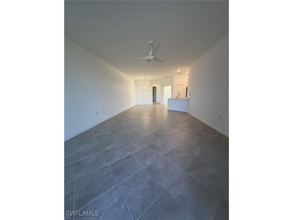 2648 Vine Avenue Naples FL 34120 225080031 image5