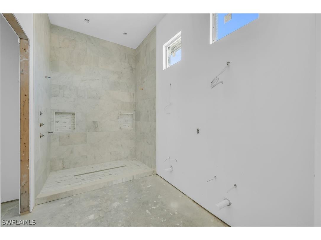 2649 Riverview Drive Naples FL 34112 226009516 image13